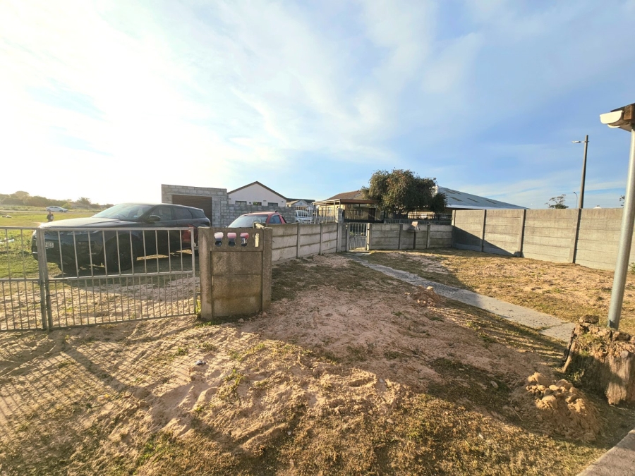 2 Bedroom Property for Sale in Beverly Park Western Cape
